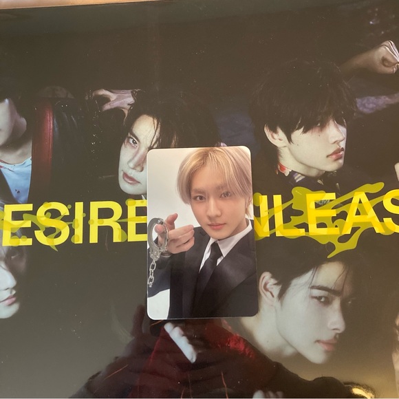 🖤ENHYPEN Jungwon Photocard – Desire: Unleash Album PC, Kpop Collectible🖤 - Picture 1 of 2